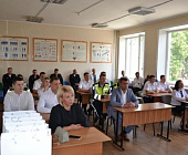 Представитель ОС при УВД по ЗелАО поздравил сотрудников ГИБДД Зеленограда 