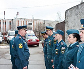 Переход на летнюю форму одежды у зеленоградских спасателей прошел без замечаний